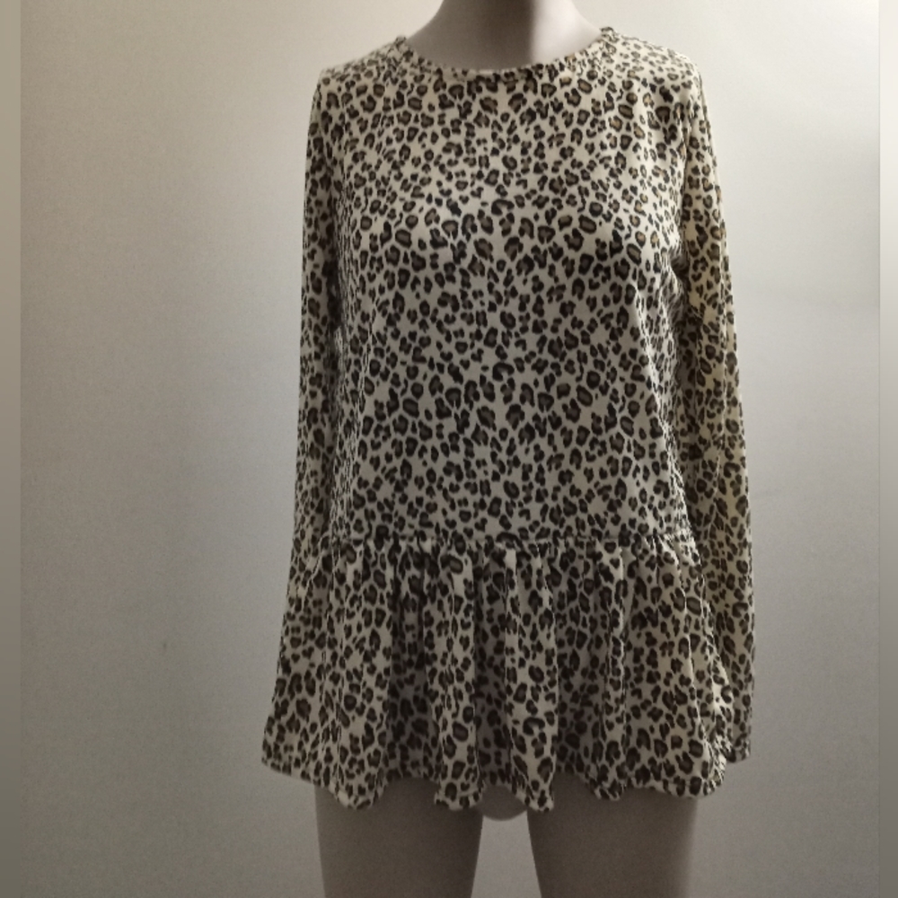 Gaze long sleeve leopard print shirt size extra small